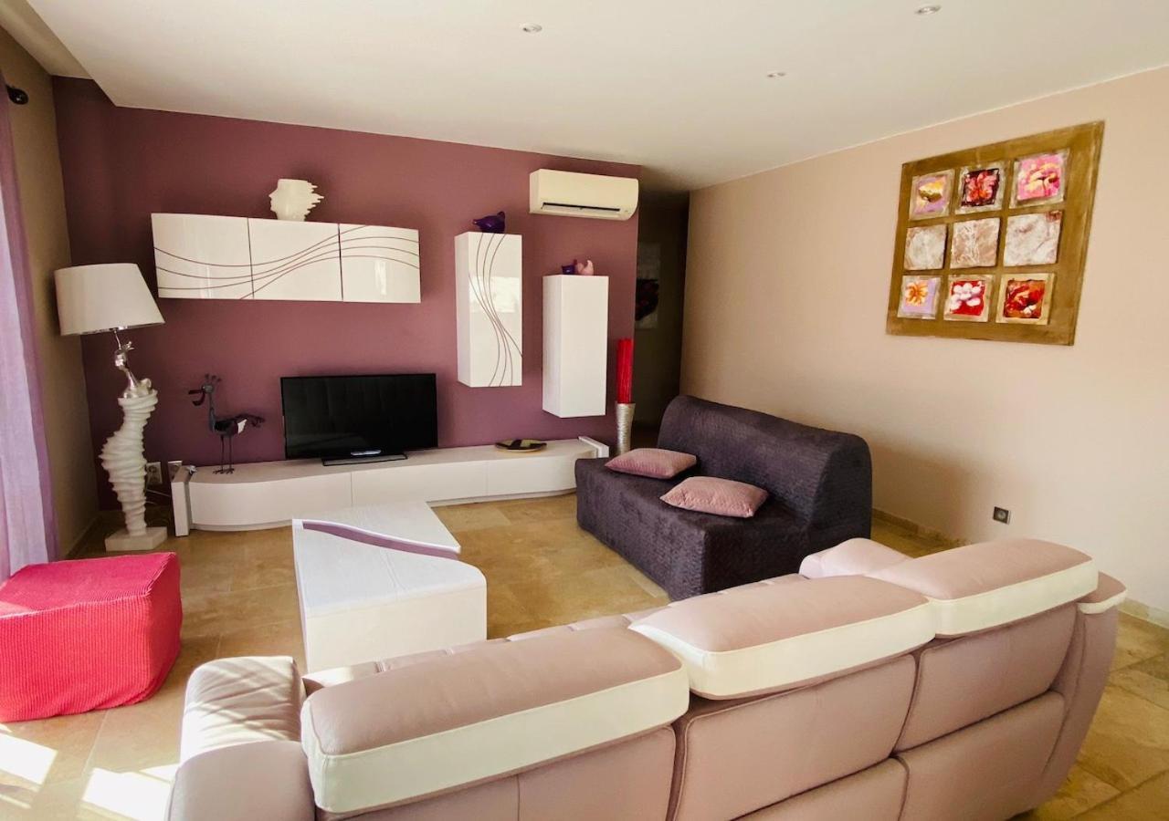 Mas Guiraud, Le Gaspardoux Ferienhaus Beaucaire (Gard)